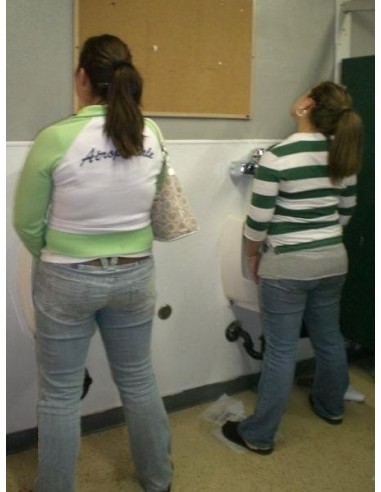 Women's Adapter for Wee Wee Cool - Standing Piss P-Easy