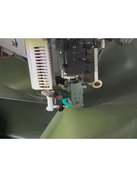 JERRYCAN - RESERVOIR -BIDON DE TRANSPORT Hydrocarbure Souple Pliable 30 Litres  JERRYCAN - RESERVOIR -BIDON DE TRANSPORT Hydrocarbure Souple Pliable 30 Litres