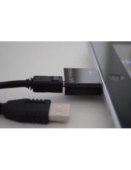 Emprum Ultimate GPS dungle - connecteur externe pour iPod touch, iPhone et iPad