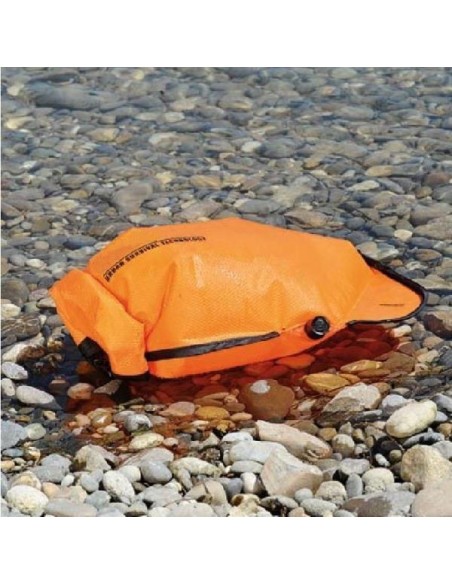 INFLATABLE WATERPROOF BAG FOR GOODS PROTECTION and SURVIVAL USE